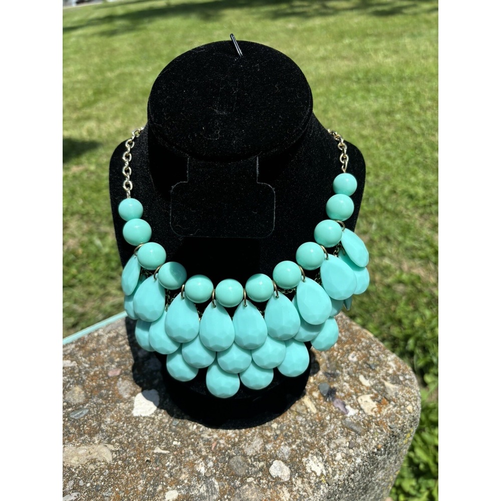 TurquoiseTeardrop Bead Statement Necklace 17"to20"  Bib Runway Necklace Bold